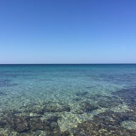 בית נופש Le Rondini Di Mare טורה סן ג'ובאני אוג'נטו